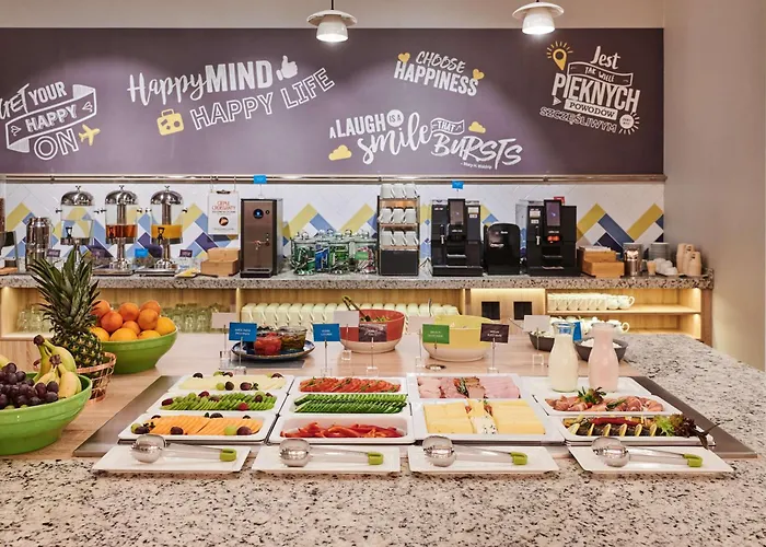 Hampton By Hilton Airport Otel 3*