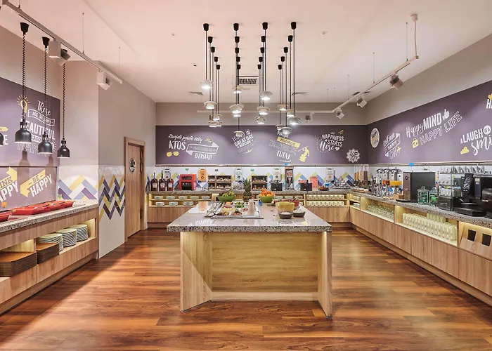 Hampton By Hilton Airport Otel 3*