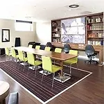 Hampton By Hilton Airport Hotel 3*