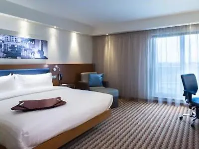Отель Hampton By Hilton Airport 3*