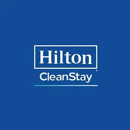 فندق Hampton By Hilton Airport