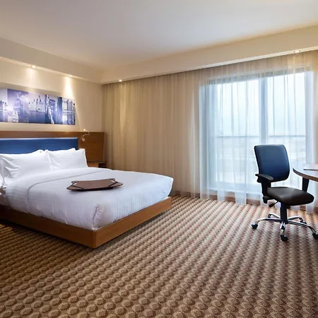 Hotell Hampton By Hilton Airport Gdańsk
