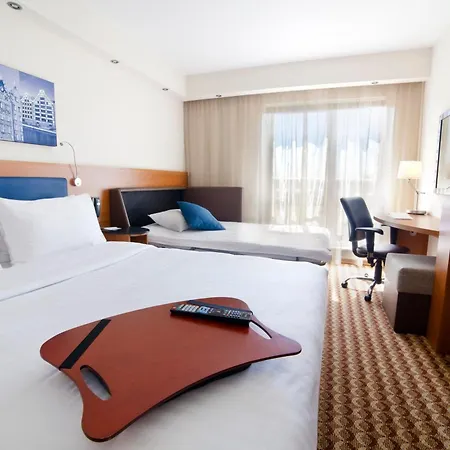 Hampton By Hilton Airport 3* Danzig