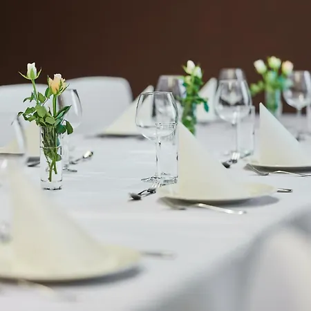 Hampton By Hilton Airport 3* Gdańsk