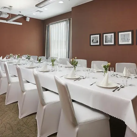 Hampton By Hilton Airport Hotel Danzig