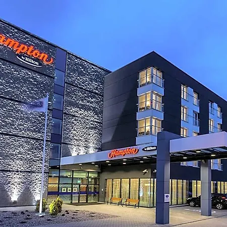 فندق Hampton By Hilton Airport