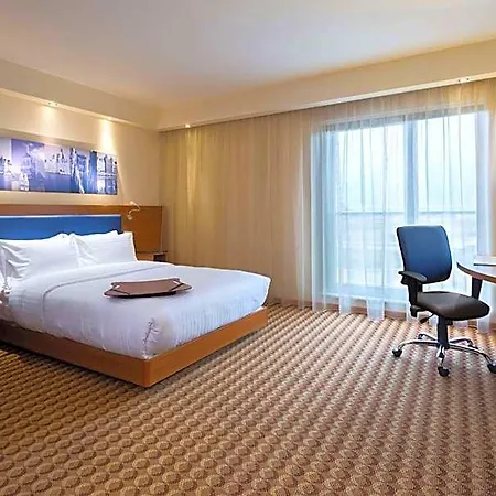 فندق Hampton By Hilton Airport غدانسك