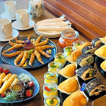 فندق Hampton By Hilton Airport