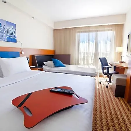 Hampton By Hilton Airport 3* غدانسك