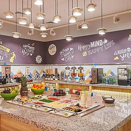 Hampton By Hilton Airport 3* غدانسك