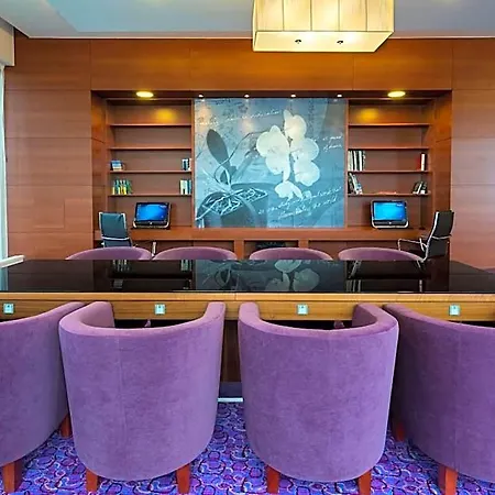 Hampton By Hilton Airport فندق غدانسك