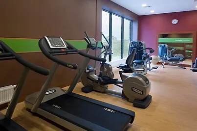 Отель Hampton By Hilton Airport