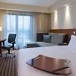 Hampton By Hilton Airport 3*