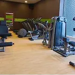Hotel Hampton By Hilton Airport 3*