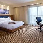Hampton By Hilton Airport